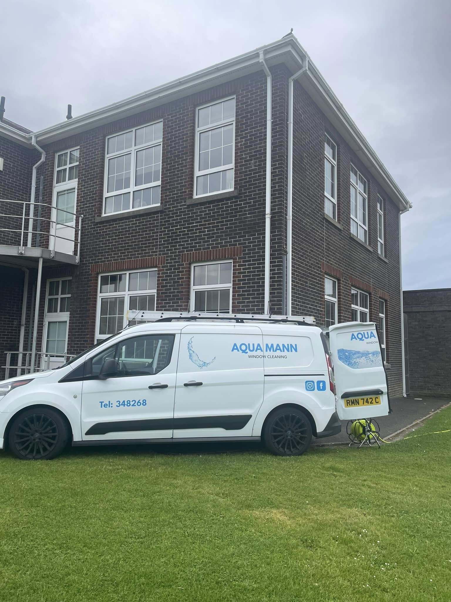 Aqua Mann window cleaning