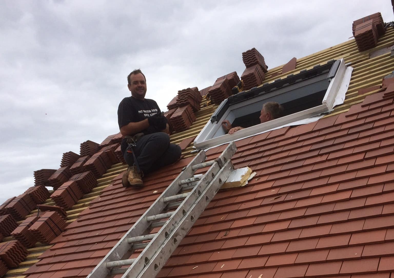 Charlie Dee Roofing Service Ltd