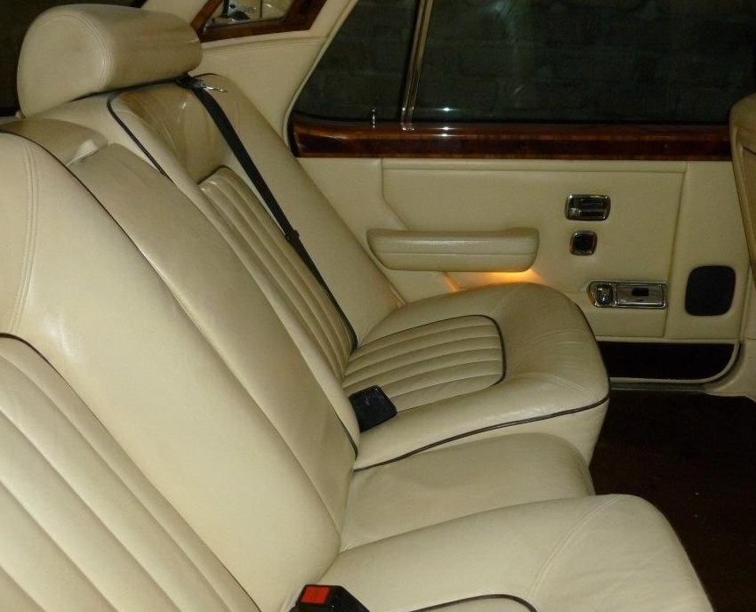 Finesse Leather IOM
