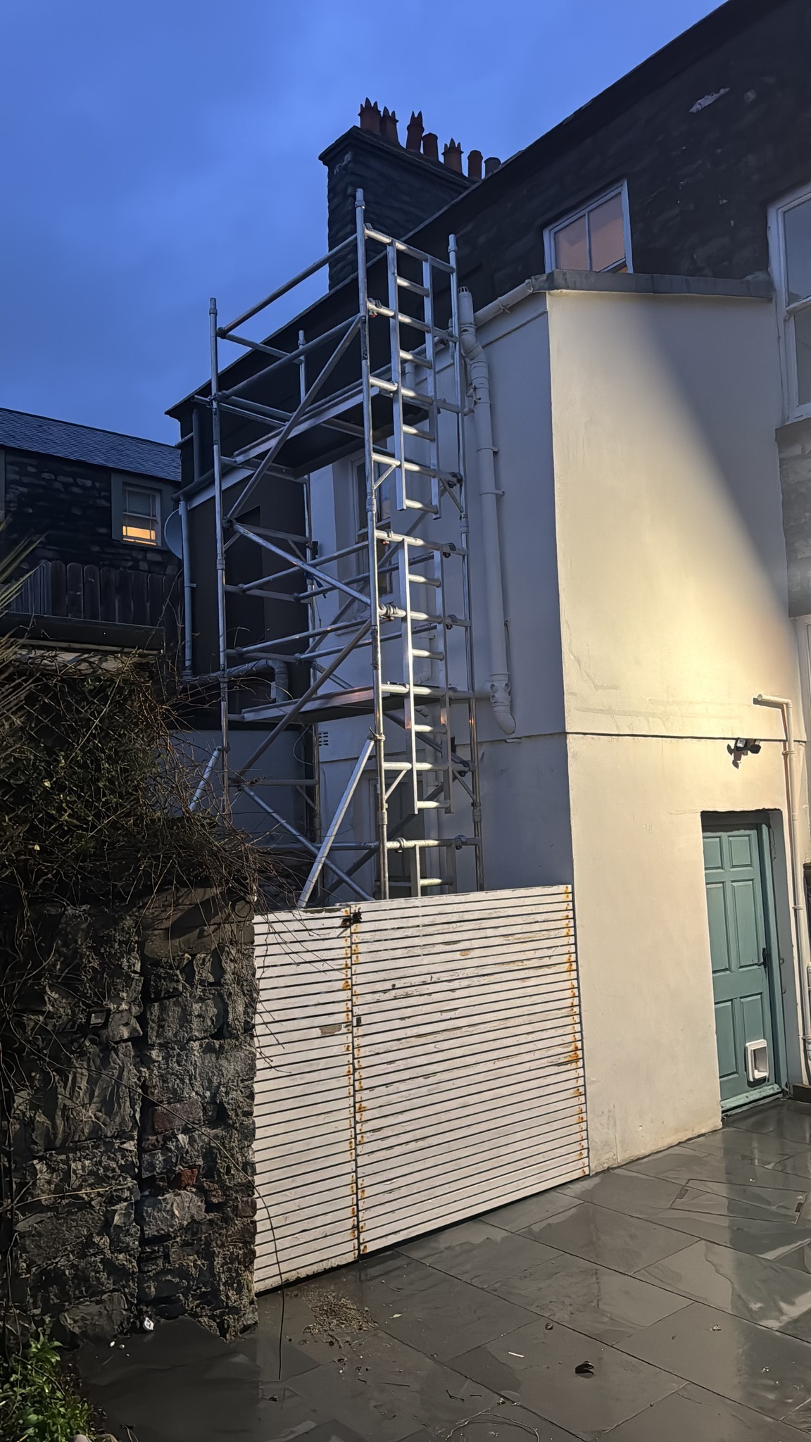BOSS Scaffold Tower Hire - Isle of Man - scaffolding - Local IOM